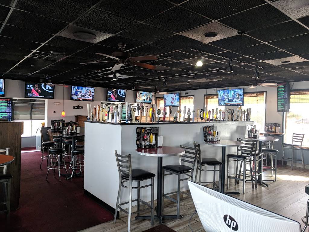 Brooklyns Beer & Burgers | restaurant | 3790 E Irvington Rd, Tucson, AZ 85714, USA | 5207506158 OR +1 520-750-6158