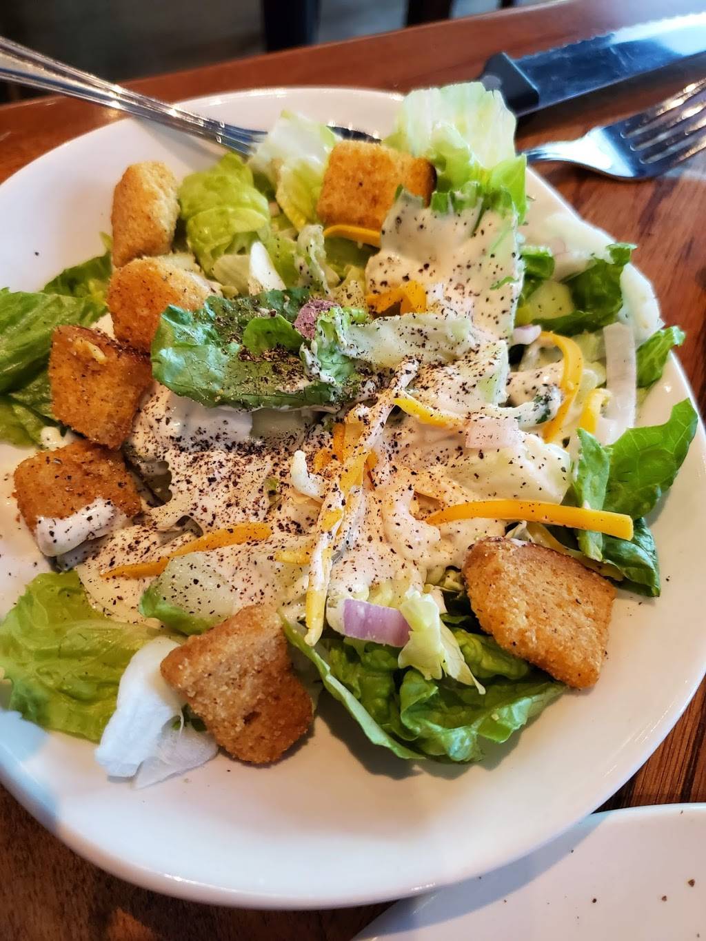 Outback Steakhouse | restaurant | 620 E Hospitality Ln, San Bernardino, CA 92408, USA | 9098900061 OR +1 909-890-0061