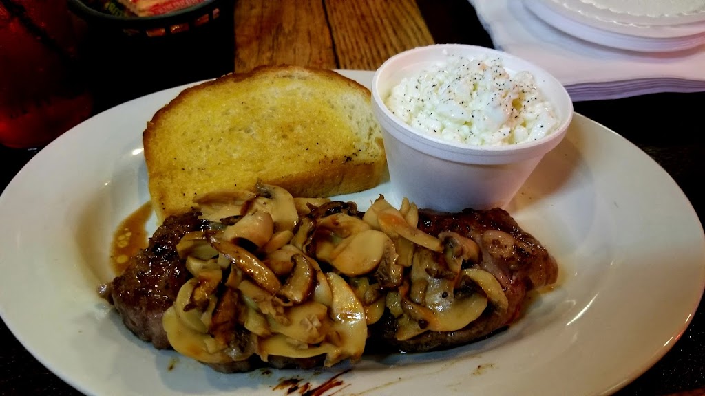 Twin City Tavern | restaurant | 1815 Westport Rd, Kansas City, MO 64111, USA | 8165312141 OR +1 816-531-2141