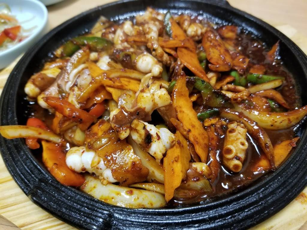 Duk Soo Goong | restaurant | 475 Old Post Rd, Edison, NJ 08817, USA | 7322481775 OR +1 732-248-1775