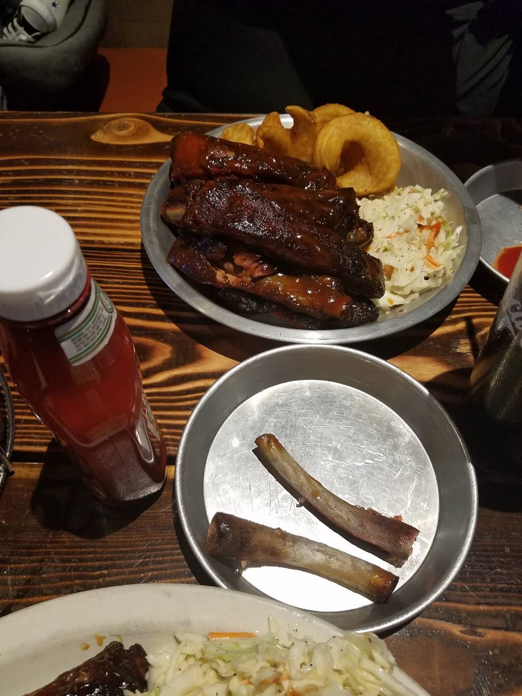 Collies Sports Bar & Grill | restaurant | 738 Main St, Park City, UT 84060, USA | 4356490888 OR +1 435-649-0888