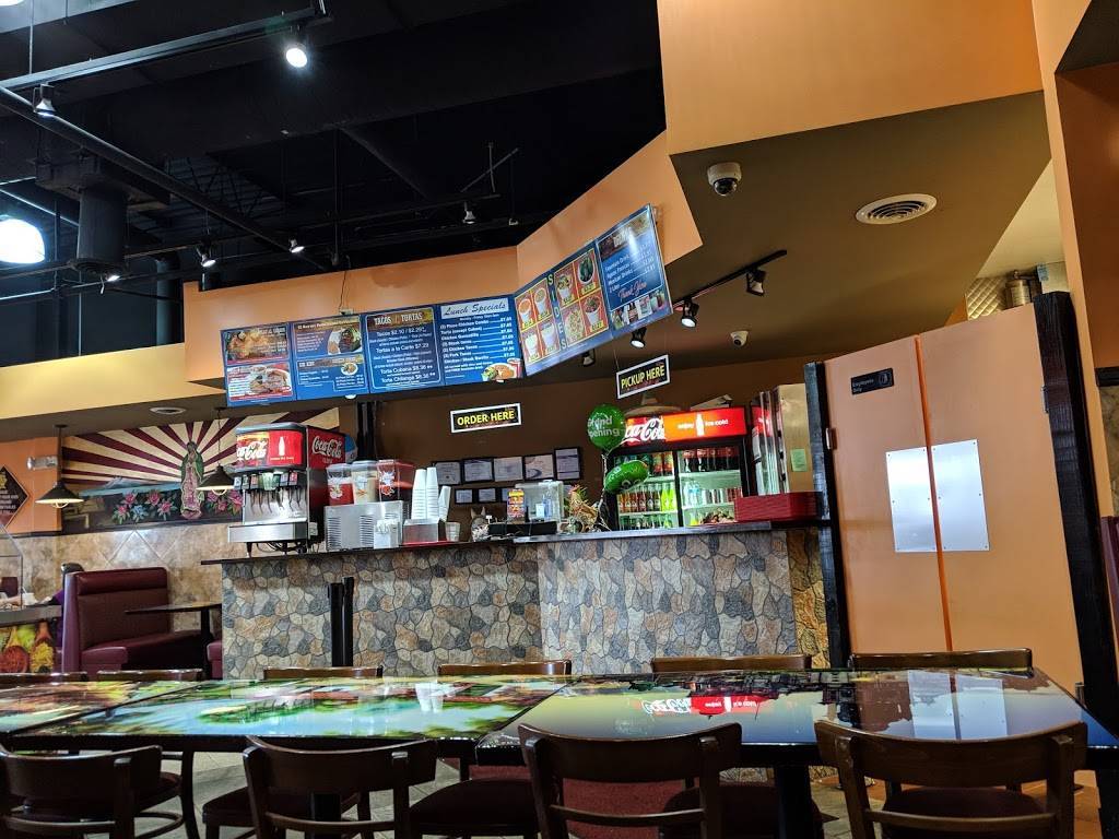 El Rey del Pollo Asado | restaurant | 322 W Rollins Rd, Round Lake Beach, IL 60073, United States | 8477402607 OR +1 847-740-2607