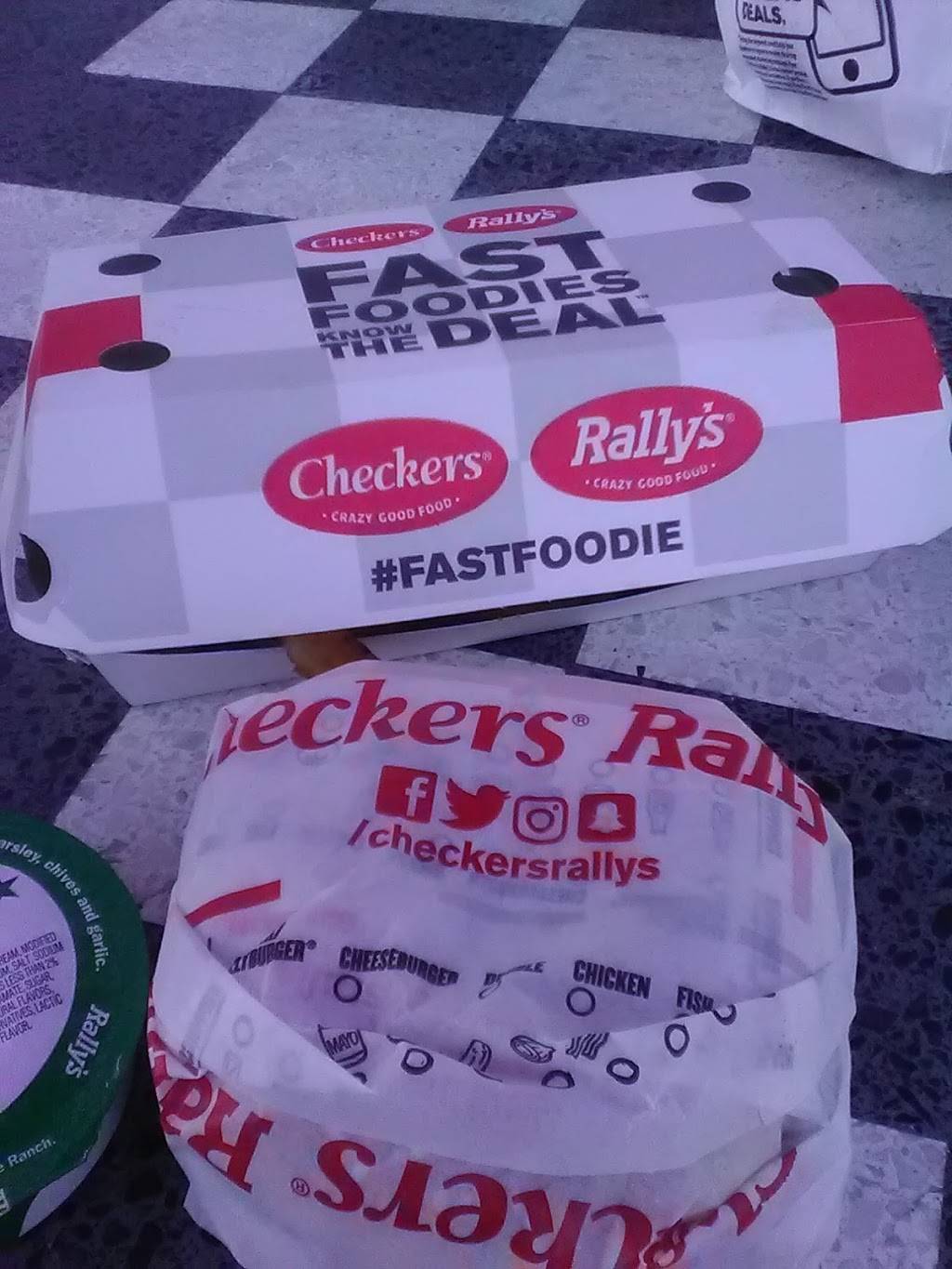 Checkers | restaurant | 7809 Lem Turner Rd, Jacksonville, FL 32208, USA | 9047650076 OR +1 904-765-0076