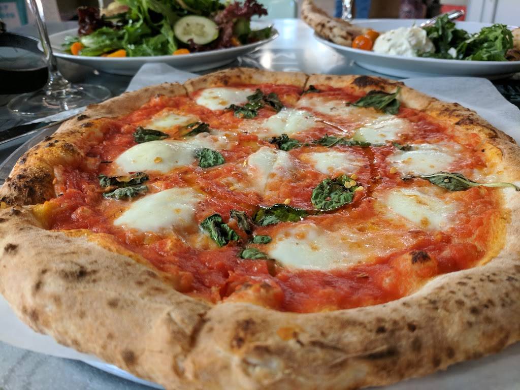 Pizzeria La Bufala | restaurant | 725 Front St, Santa Cruz, CA 95060, USA | 8319990301 OR +1 831-999-0301