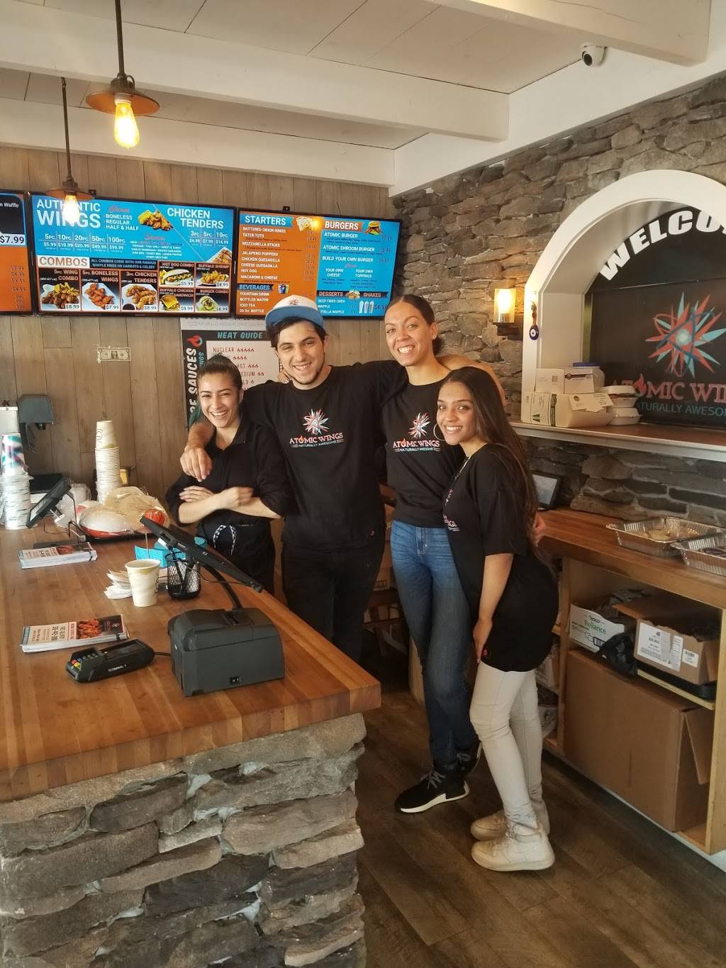 Atomic Wings | restaurant | 28 Woodcleft Ave, Freeport, NY 11520, USA | 5164422000 OR +1 516-442-2000