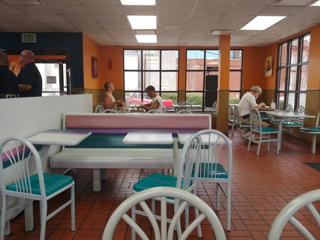 Taco Bell | meal takeaway | 334 Queen City Dr, Cumberland, MD 21502, USA | 3017777021 OR +1 301-777-7021