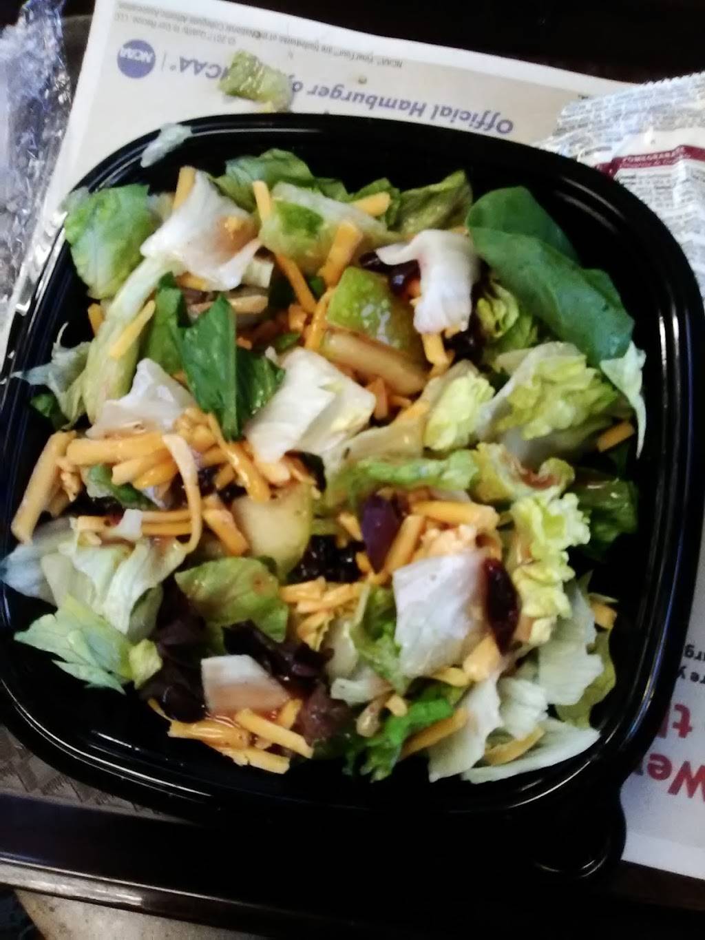 Wendys | restaurant | 411 Wilson Ave, Tullahoma, TN 37388, USA | 9315637951 OR +1 931-563-7951