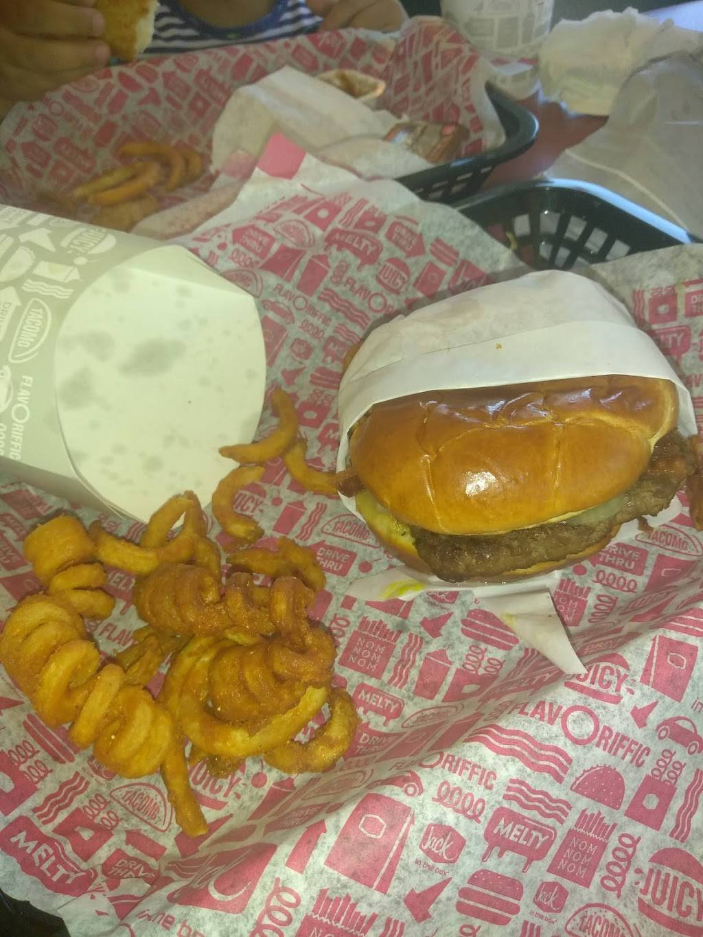 Jack in the Box | restaurant | 25950 Iris Ave, Moreno Valley, CA 92551, USA | 9512420232 OR +1 951-242-0232