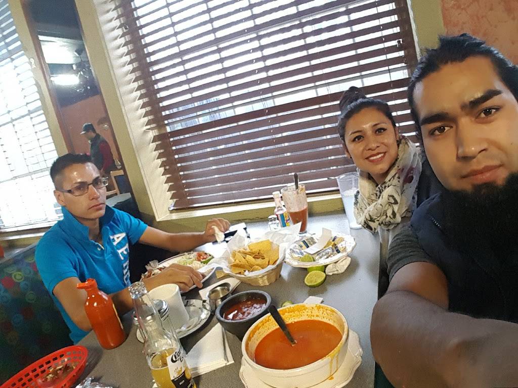 Coco Bongo International Bar & Grill | restaurant | 2312 Randleman Rd, Greensboro, NC 27406, USA | 3368970219 OR +1 336-897-0219