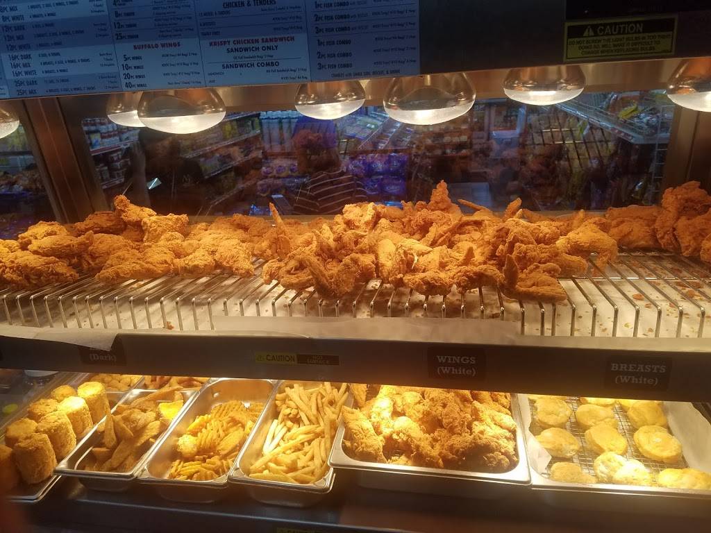 Krispy Krunchy Chicken | restaurant | 29403 Michigan Ave, Inkster, MI 48141, USA | 7343314449 OR +1 734-331-4449