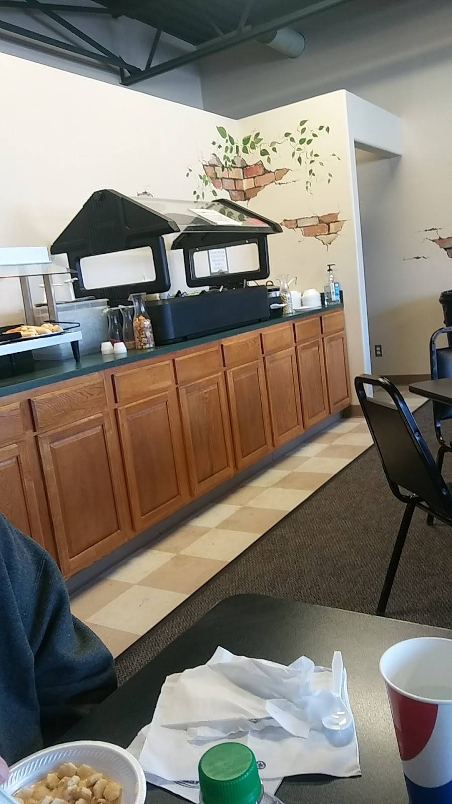 B C Pizza | restaurant | 466 E Division St, Sparta, MI 49345, USA | 6168871144 OR +1 616-887-1144