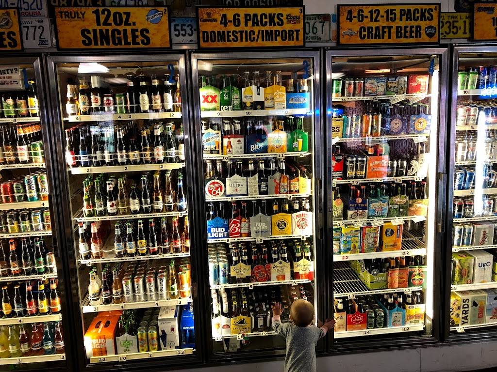 Nate Doggs | restaurant | 2944 National Pike, Chalkhill, PA 15421, USA | 7244382193 OR +1 724-438-2193