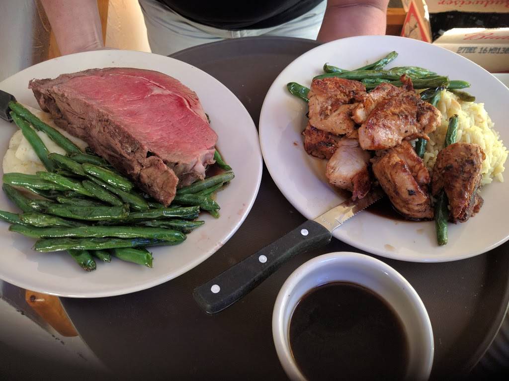 Luciosos Pub | restaurant | 6 Spring Ln, Plymouth, MA 02360, USA | 5087460056 OR +1 508-746-0056