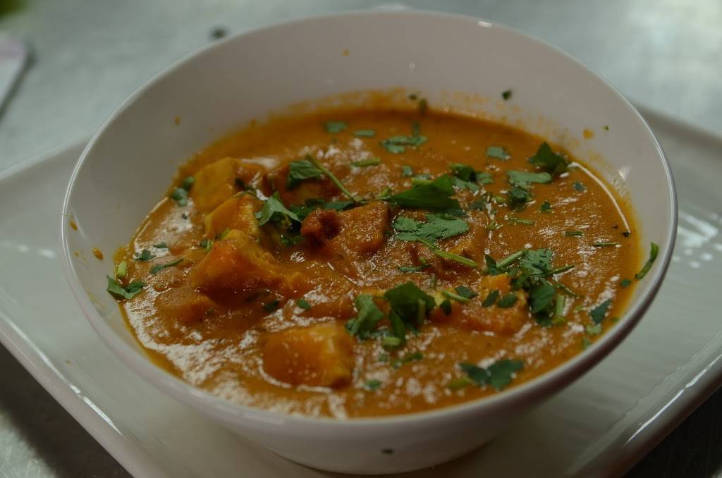 Desi Kitchen | restaurant | 1515 S Cooper St D, Arlington, TX 76010, USA | 4696777747 OR +1 469-677-7747