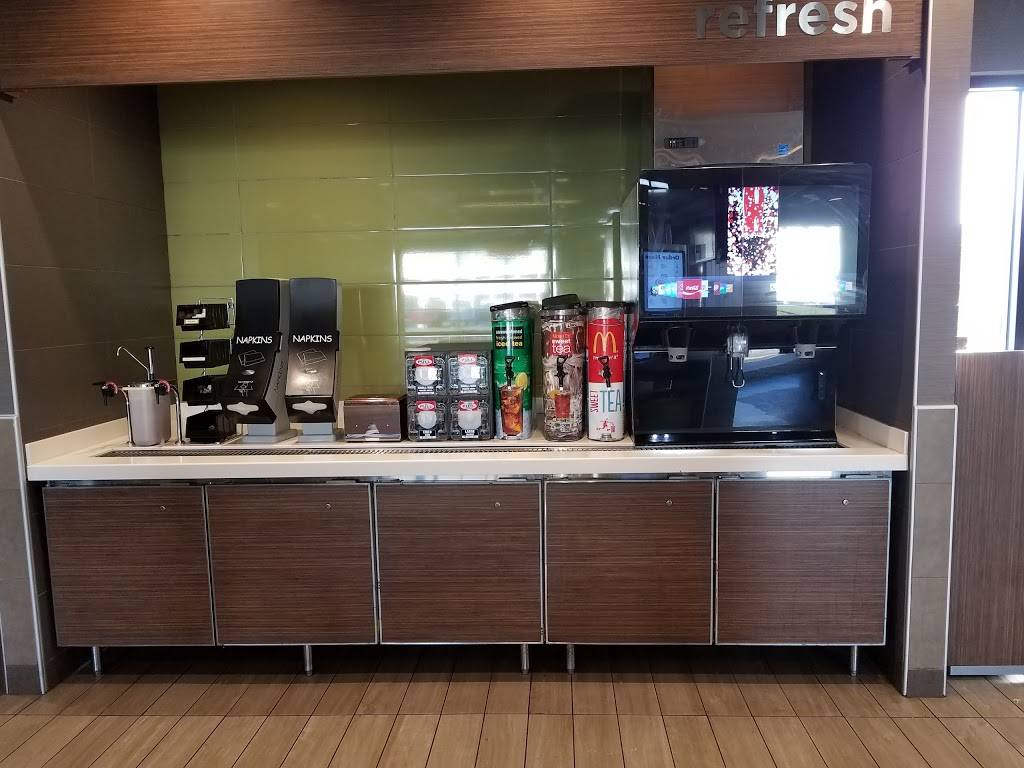 McDonalds | cafe | 3835 S Washington Ave, Titusville, FL 32780, USA | 3212690252 OR +1 321-269-0252