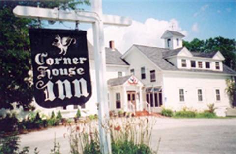 Corner House Inn | restaurant | 22 Main St, Center Sandwich, NH 03227, USA | 6032846219 OR +1 603-284-6219