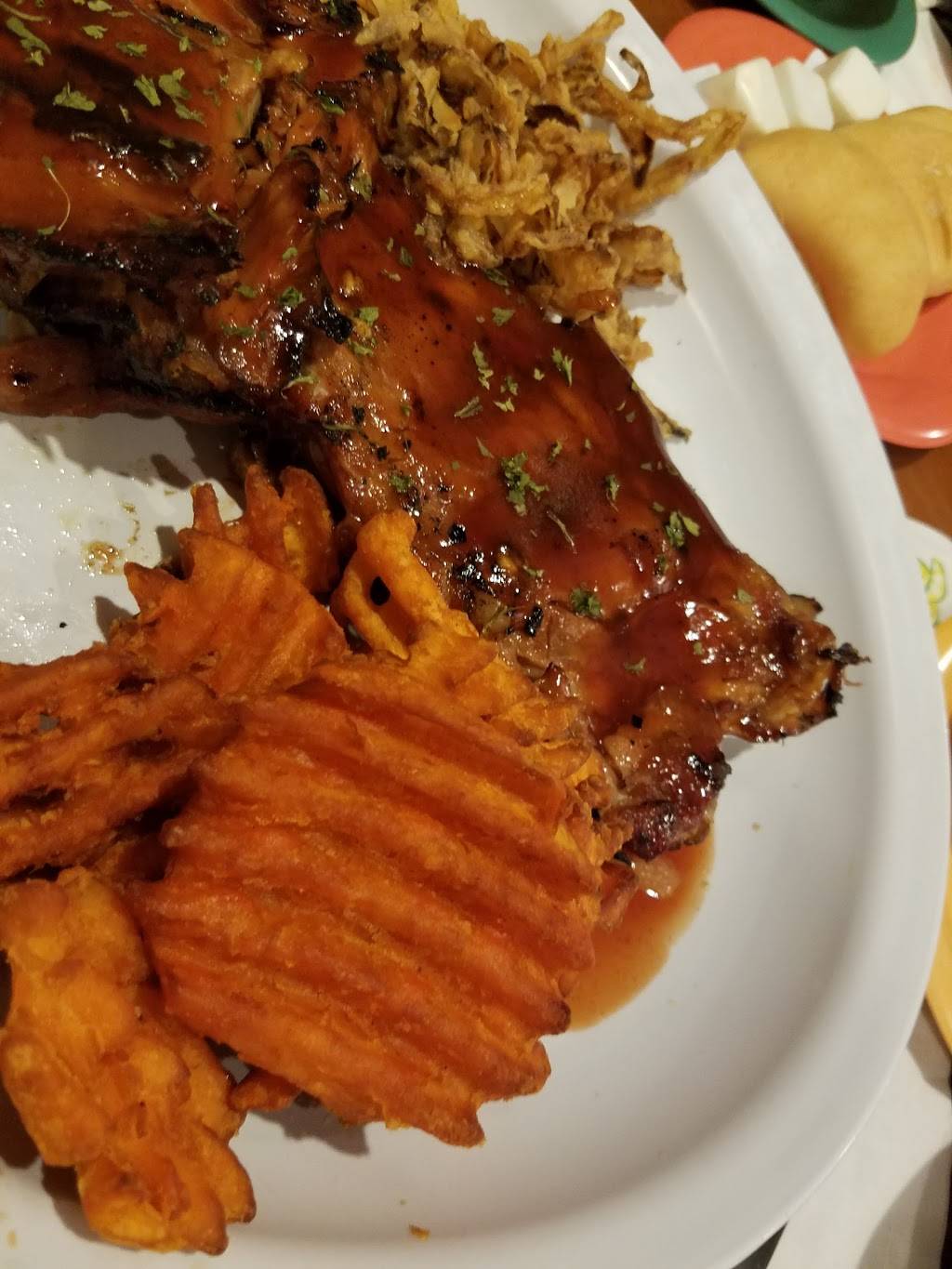 Green Diamond Grille & Pub | restaurant | 125 2nd St NW, Barberton, OH 44203, USA | 3307451900 OR +1 330-745-1900