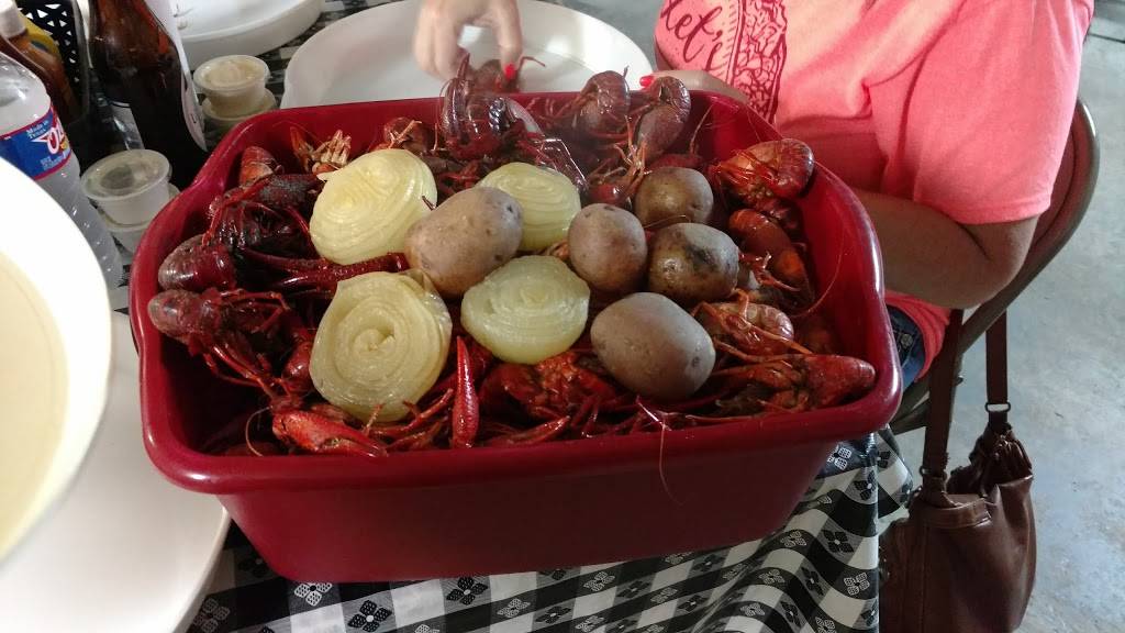 Big Johns Seafood | restaurant | 3630 Broadview Dr, Erath, LA 70533, USA | 3379378355 OR +1 337-937-8355