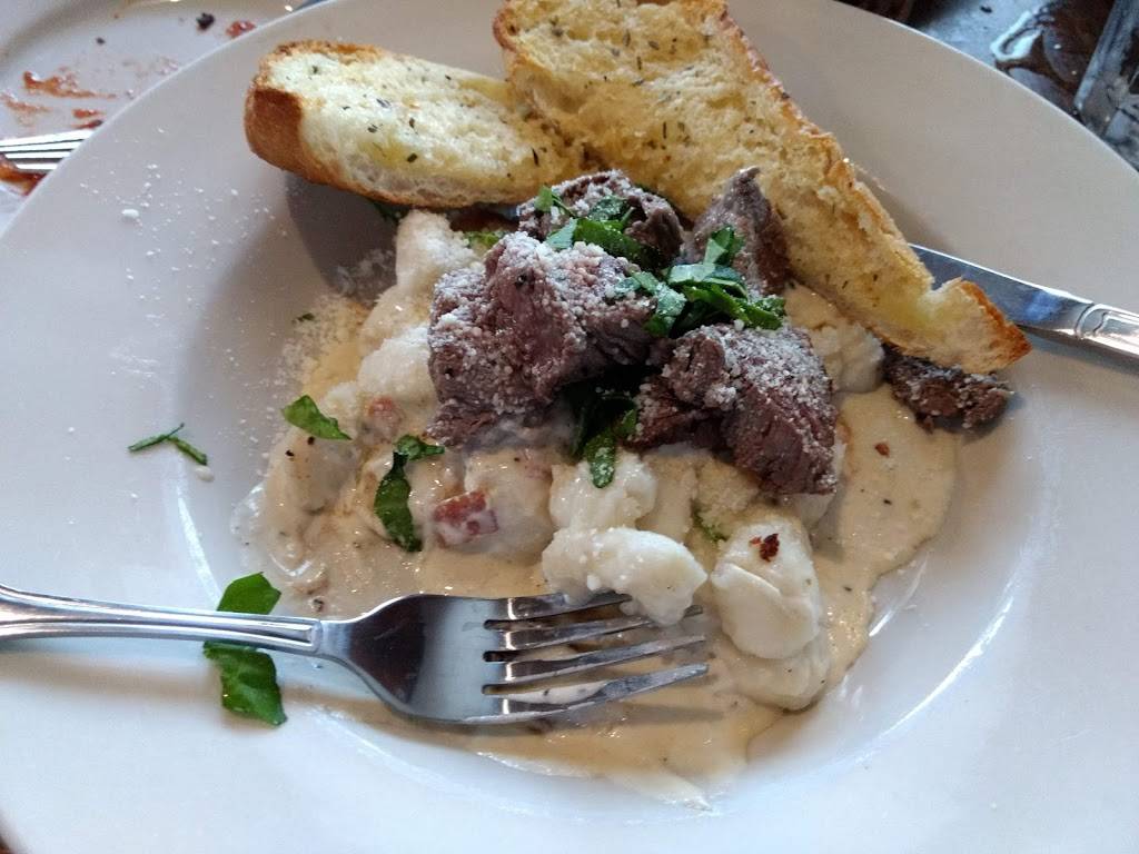 DePalmas Italian Cafe | restaurant | 2300 University Blvd, Tuscaloosa, AL 35401, USA | 2057591879 OR +1 205-759-1879