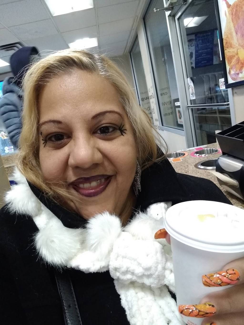 Dunkin Donuts | cafe | 110 W 145th St, New York, NY 10039, USA | 2122343440 OR +1 212-234-3440