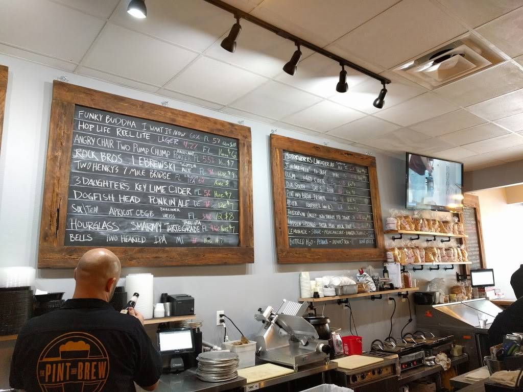 The Pint and Brew | restaurant | 200 N Tampa St, Tampa, FL 33602, USA | 8138678804 OR +1 813-867-8804
