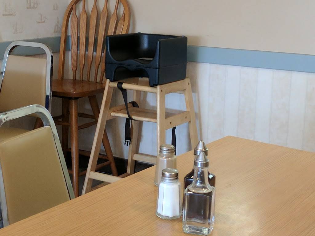 Granny Bonns Fish & Chips | restaurant | 90 Weber St N, Waterloo, ON N2J 3G9, Canada | 5198855650 OR +1 519-885-5650
