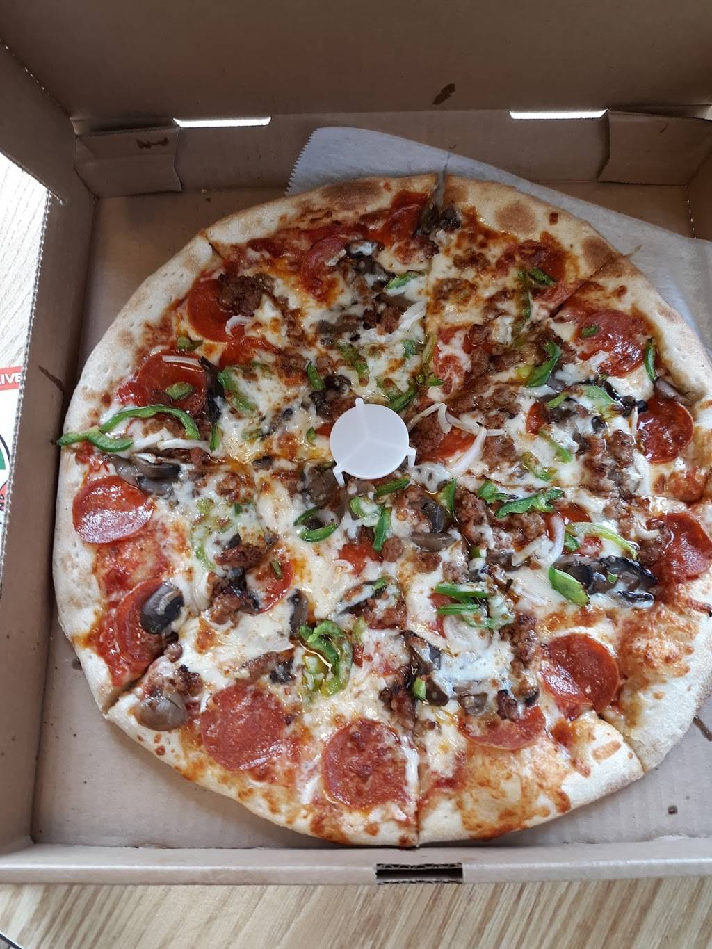 TNT Dynamite Pizza & Hoagies | restaurant | 450 Pittsburgh St, Springdale, PA 15144, USA | 7242757492 OR +1 724-275-7492