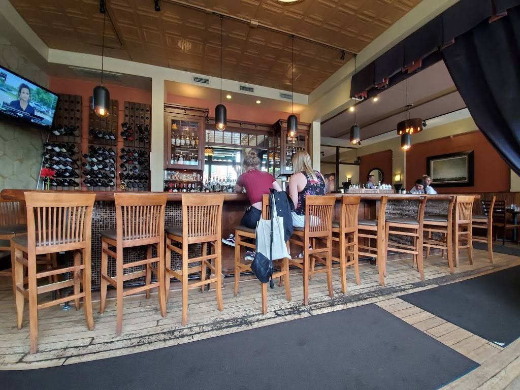 Cleveland-Heath | restaurant | 106 N Main St, Edwardsville, IL 62025, USA | 6183074830 OR +1 618-307-4830