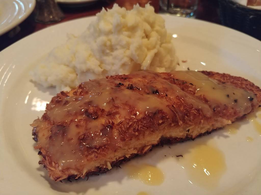 Gabriele Italian Ristorante | restaurant | 326 Boston Post Rd, Orange, CT 06477, USA | 2037992633 OR +1 203-799-2633