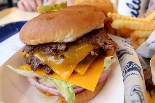 Culvers | restaurant | 4121 Pioneer Woods Dr, Lincoln, NE 68506, USA | 4024884121 OR +1 402-488-4121