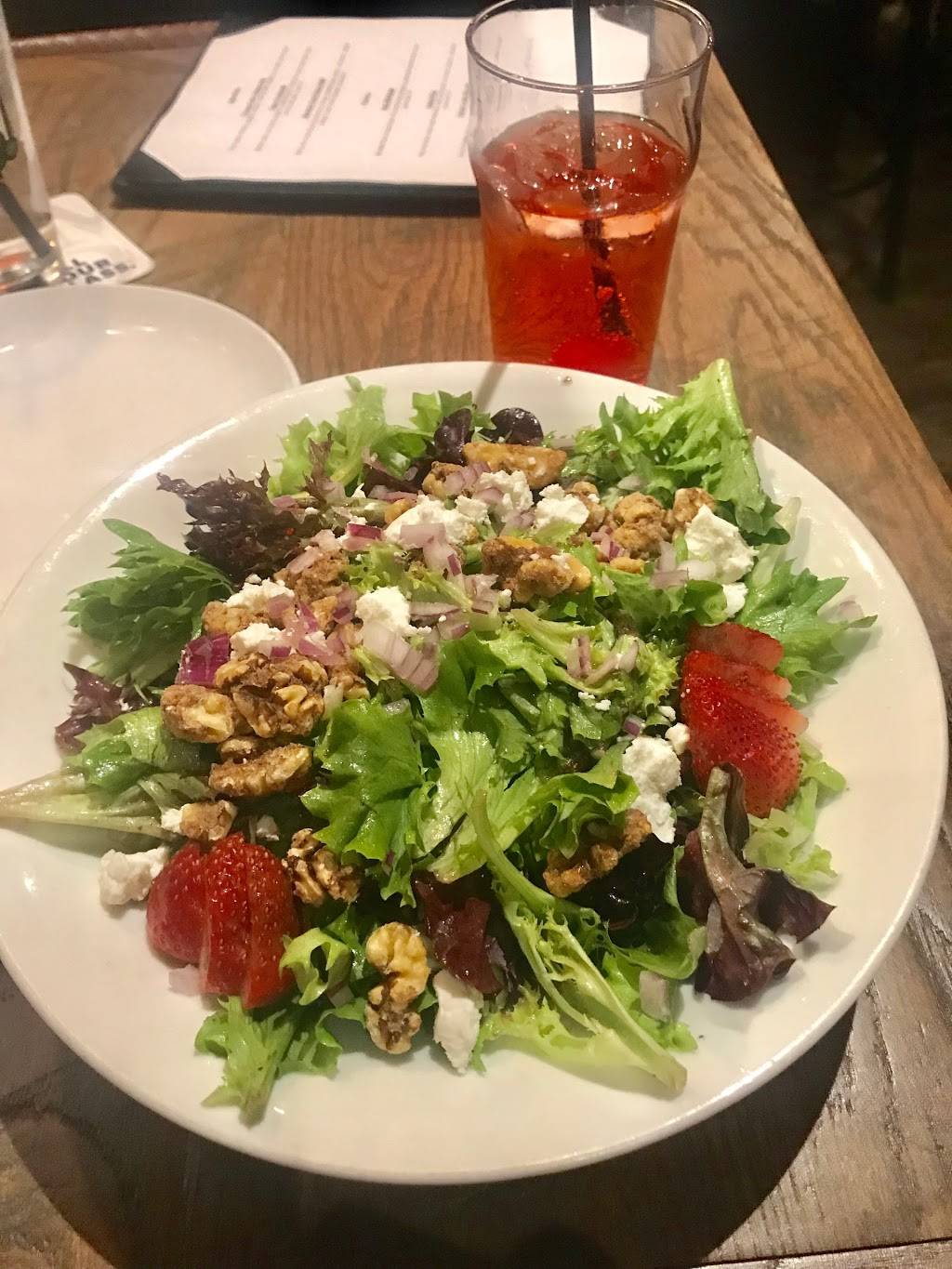 Stonebridge Restaurant | restaurant | 50 Daniel St, Milford, CT 06460, USA | 2038747947 OR +1 203-874-7947