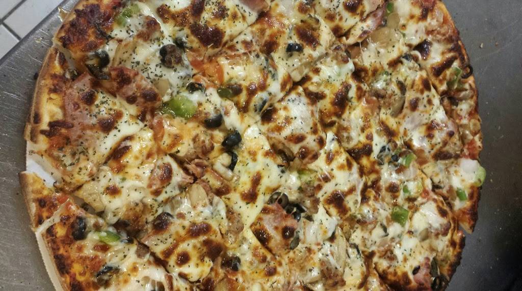 Piccos Pit Bar-B-Que & Steakhouse | restaurant | 310 W Division, Norris, IL 61553, USA | 3096470178 OR +1 309-647-0178