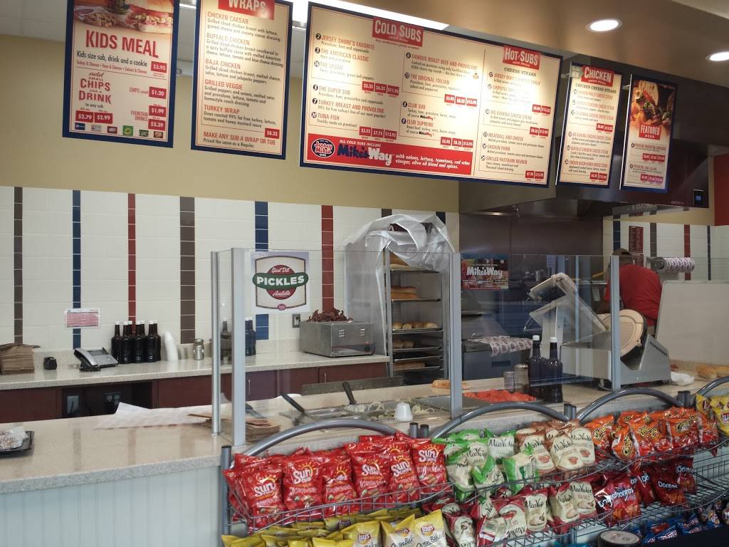 Jersey Mikes Subs | meal takeaway | 17655 West 12 Mile Road, Lathrup Village, MI 48076, USA | 2482813301 OR +1 248-281-3301