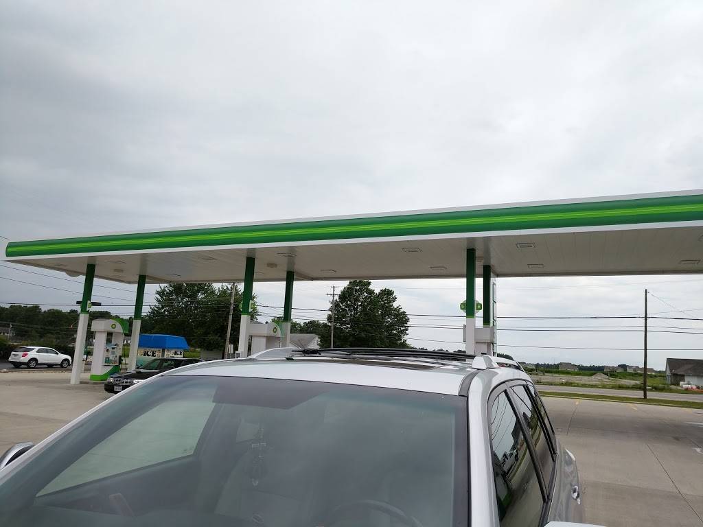 BP | restaurant | 1718 OH-60, State Rd, Vermilion, OH 44089, USA | 4409637437 OR +1 440-963-7437