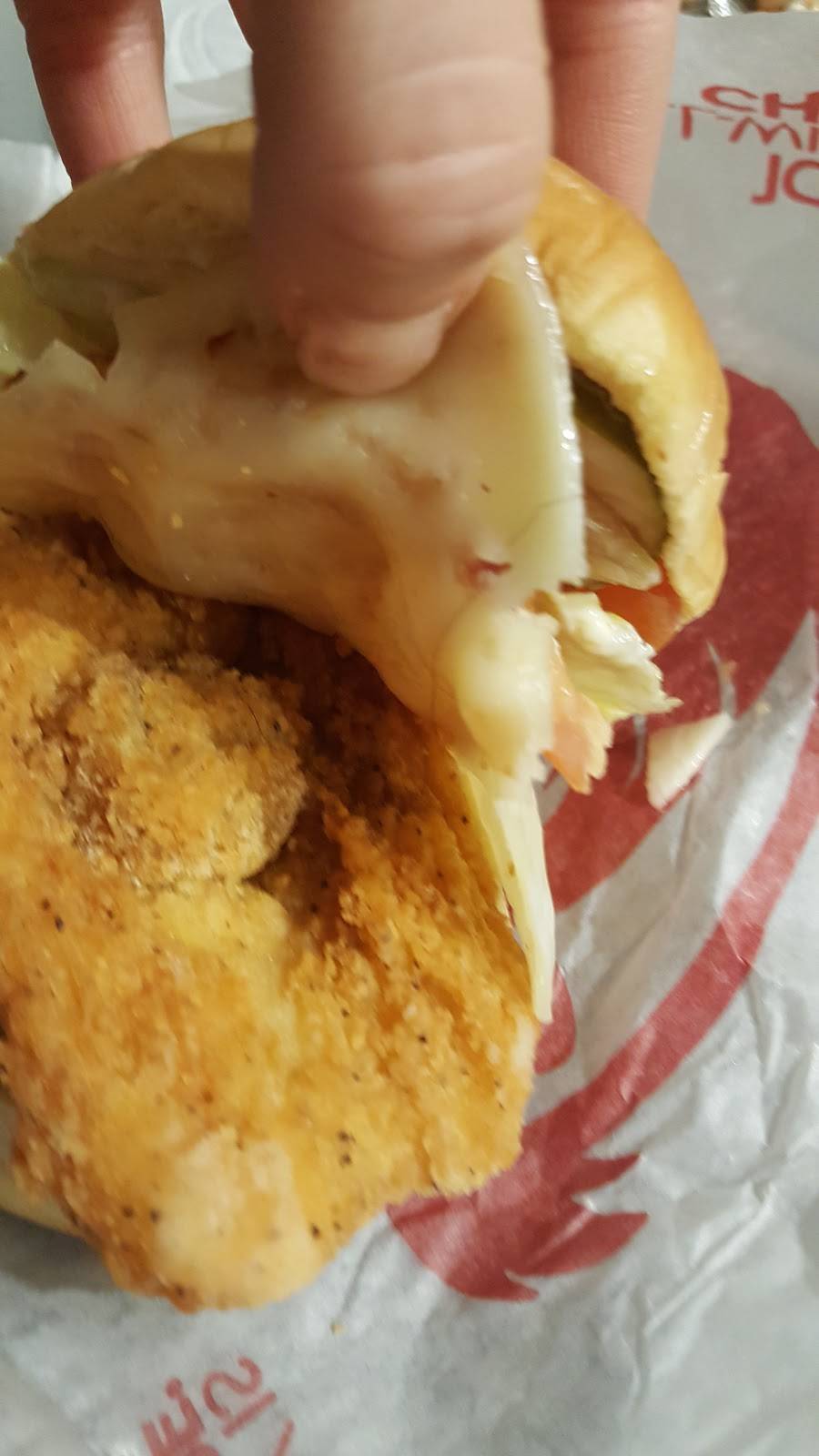 Wendys | restaurant | 401 N McKinley St, Corona, CA 92879, USA | 9513728216 OR +1 951-372-8216