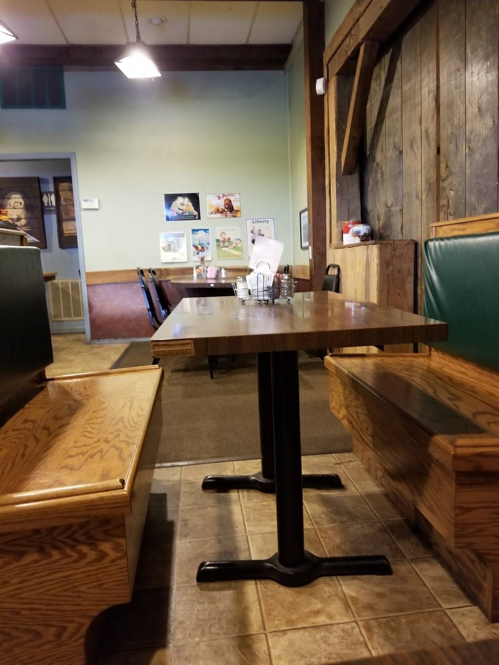 Crossroad Inn | restaurant | 5975 IN-9, Columbia City, IN 46725, USA | 2603962144 OR +1 260-396-2144