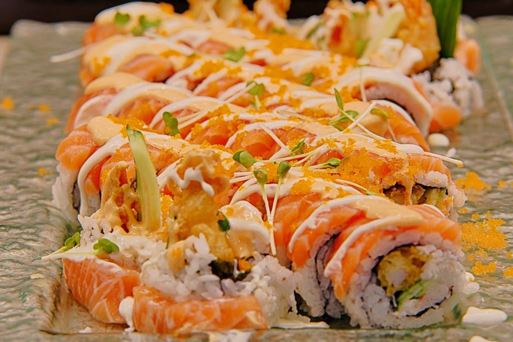 The Luxe Buffet - Seafood & Grill | restaurant | 701 N Milliken Ave, Ontario, CA 91764, USA | 9099486886 OR +1 909-948-6886