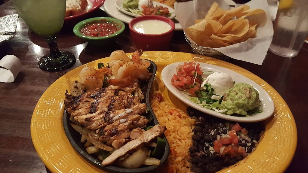 Garcias Grill | restaurant | 516 N Race St, Glasgow, KY 42141, USA | 2703612900 OR +1 270-361-2900