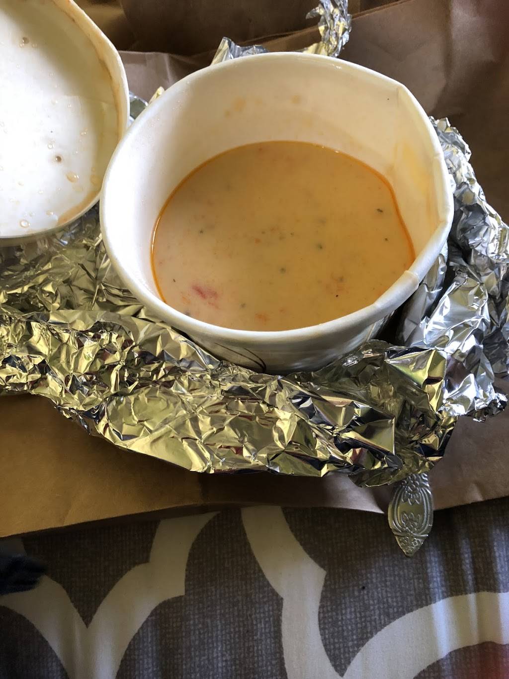 Santos East Pizza | meal delivery | 1300, 3106 Parkview Ln, Harrisburg, PA 17111, USA | 7175646791 OR +1 717-564-6791