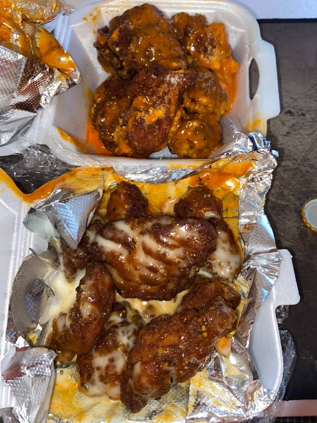 Big Shot Bobs House of Wings - Spring Garden | restaurant | 1926 Spring Garden Ave, Pittsburgh, PA 15212, USA | 4127424621 OR +1 412-742-4621