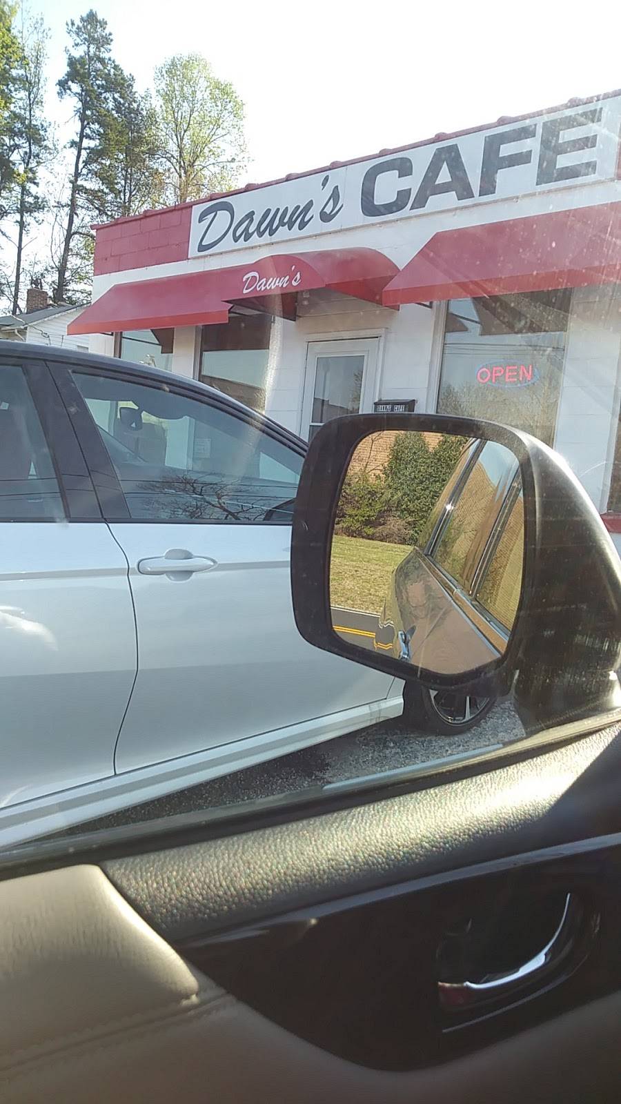 Dawns Cafe | restaurant | 1000 Baker Rd, High Point, NC 27263, USA | 3364347063 OR +1 336-434-7063