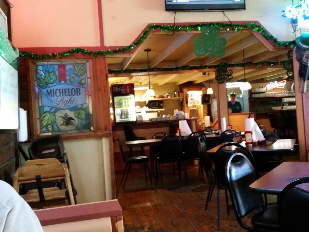 Zellies Pub | restaurant | N Hwy 19A, Mt Dora, FL 32757, USA | 3524833855 OR +1 352-483-3855
