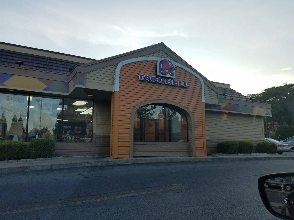 Taco Bell | meal takeaway | 329 Main St, New Rochelle, NY 10801, USA | 9145760534 OR +1 914-576-0534