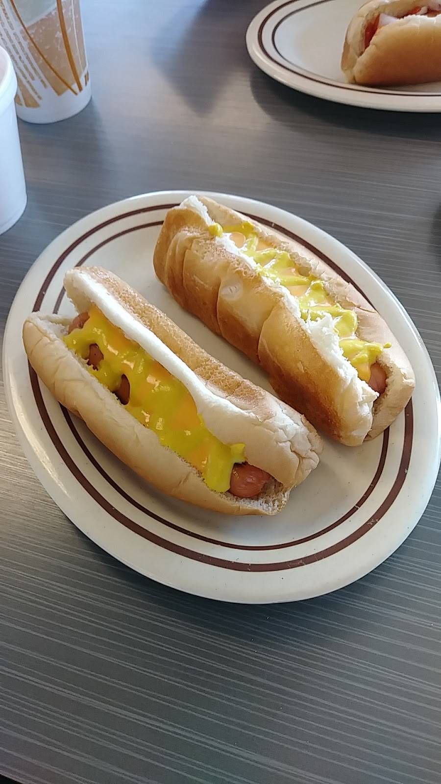 Jib Jab Hot Dog Shoppe | restaurant | 313 S State St, Girard, OH 44420, USA | 3305451129 OR +1 330-545-1129