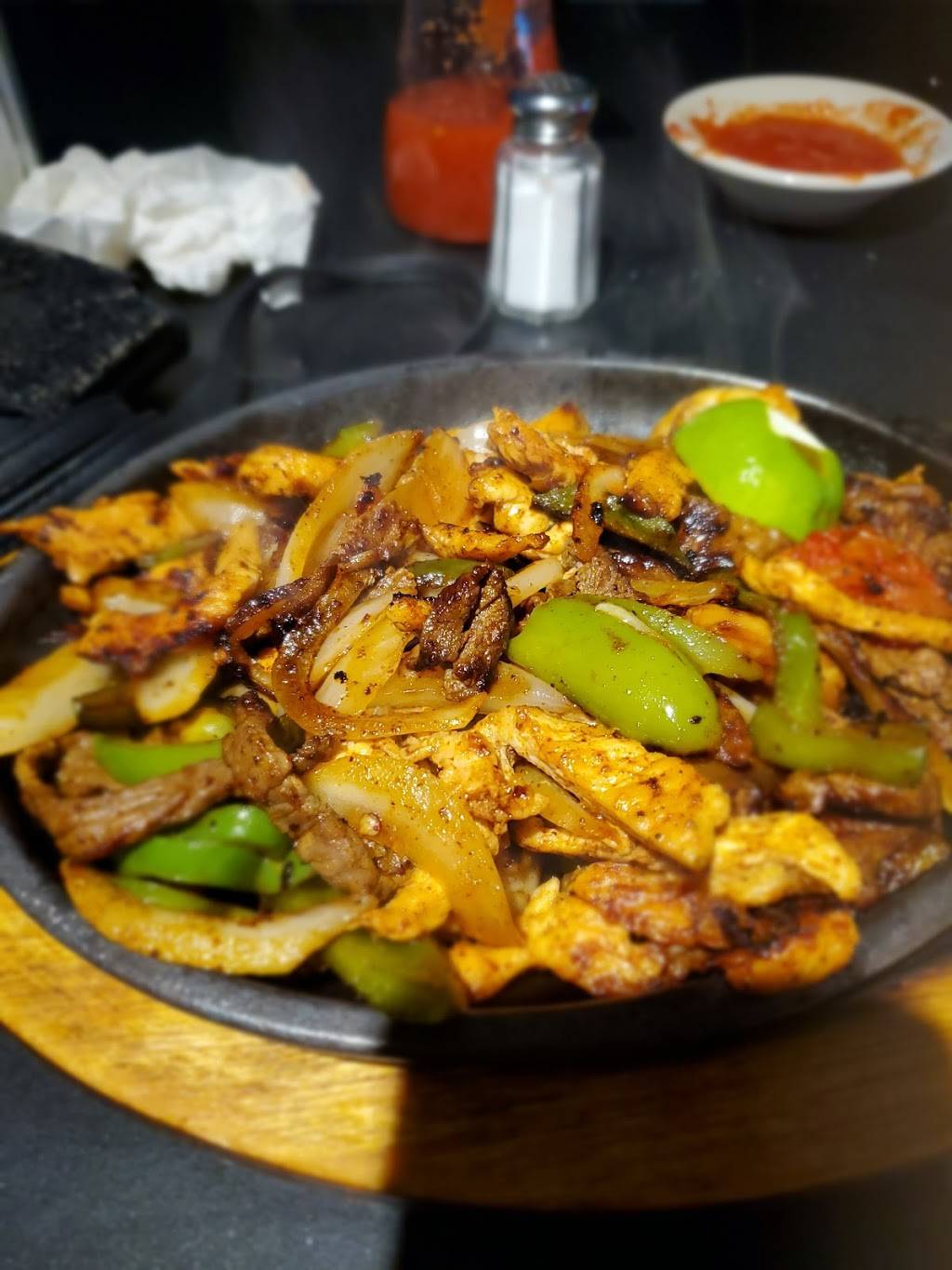 El Rincon Mexican & American Restaurant | restaurant | 870 Main St, Blowing Rock, NC 28605, USA | 8284149784 OR +1 828-414-9784