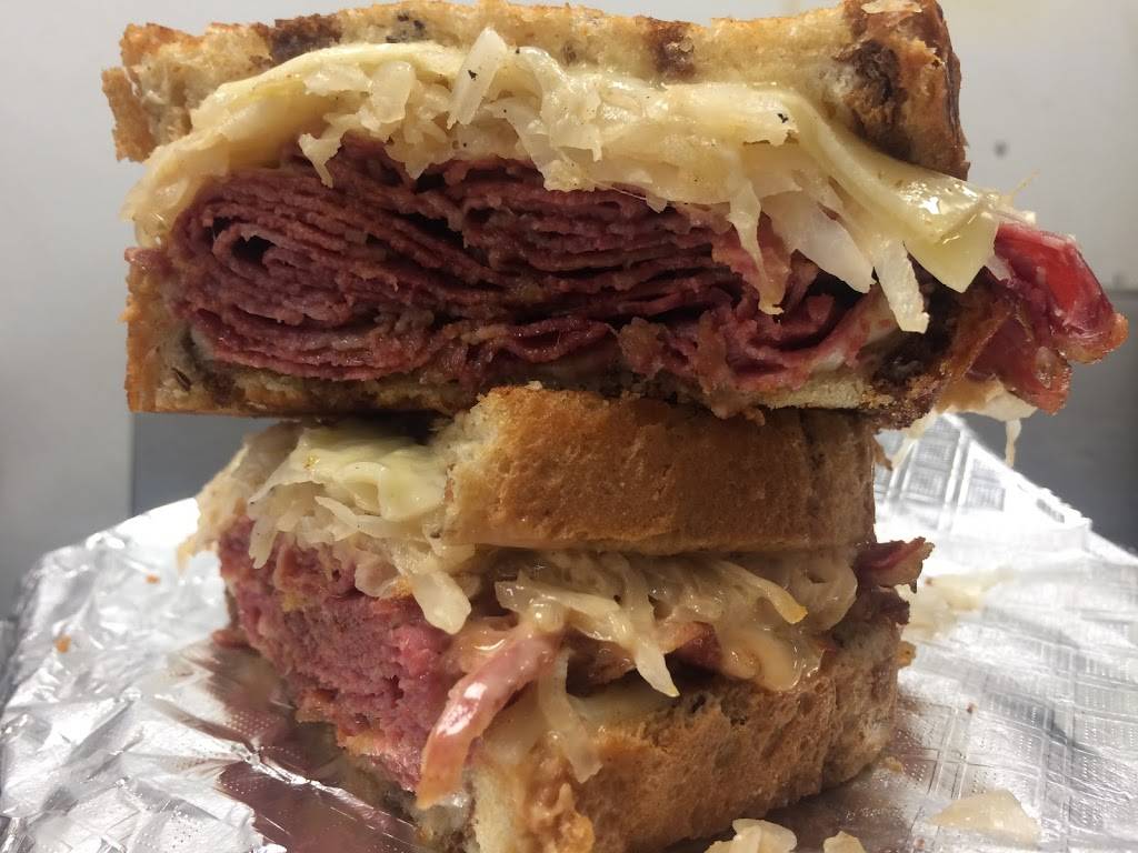 Rockys NY Deli & Italian Catering | restaurant | H-3, Between Tequilas Town & Family Dollar, 7360 Skidaway Rd, Savannah, GA 31406, USA | 9123542914 OR +1 912-354-2914