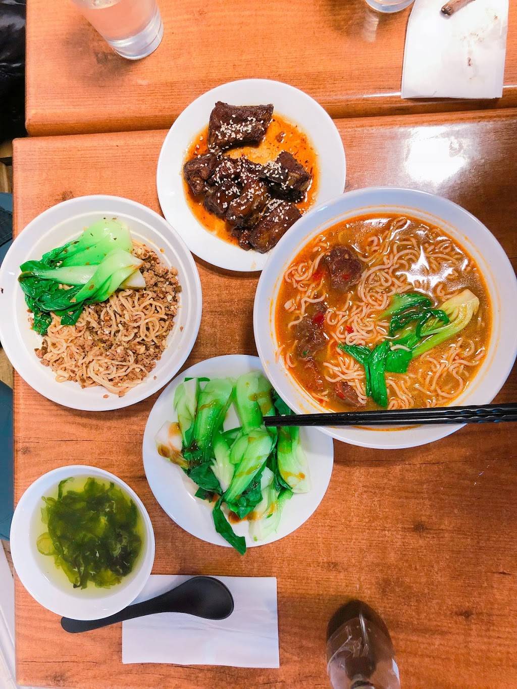 伍叔担担面 | restaurant | 165 Dundas St W, Mississauga, ON L5B 2N6, Canada | 6477296355 OR +1 647-729-6355