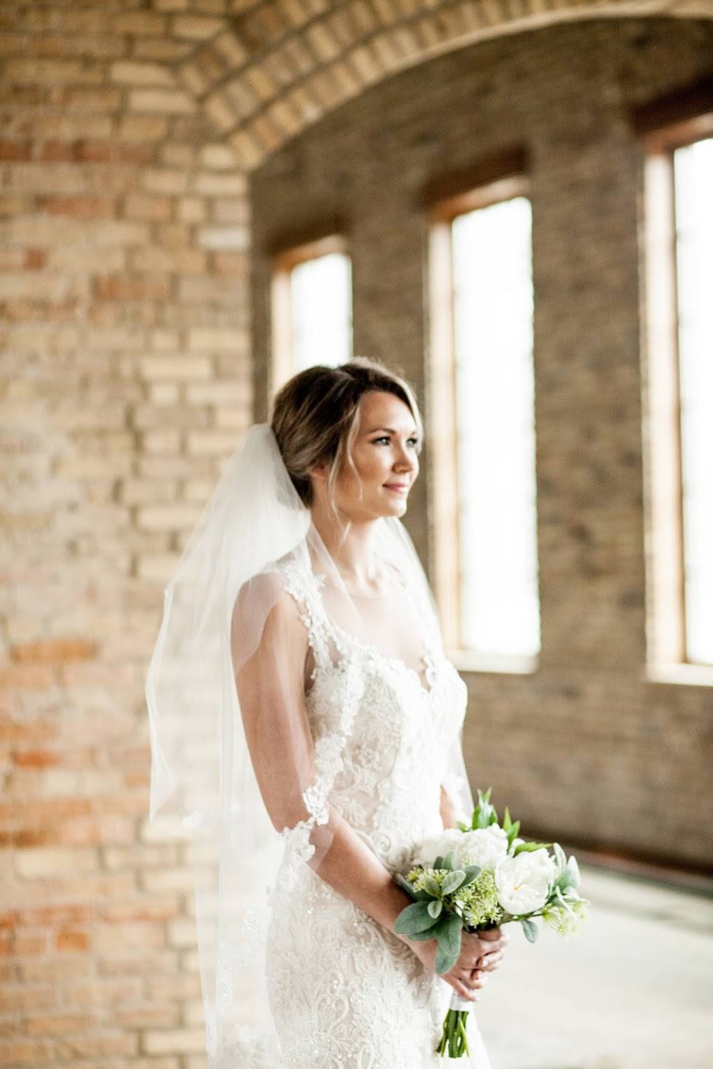 The BRIX on the Fox |  | 260 S Washington St, Carpentersville, IL 60110, USA | 8478448010 OR +1 847-844-8010