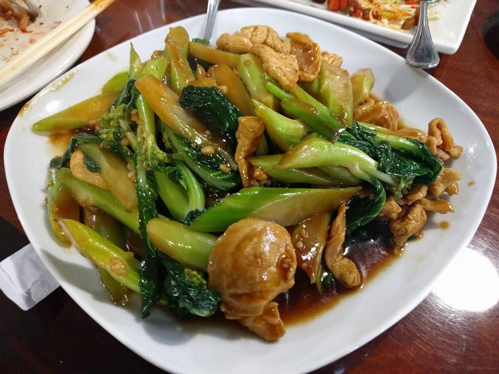 Taipei noodle haus | restaurant | 11642 NE Halsey St, Portland, OR 97220, USA | 5032065090 OR +1 503-206-5090