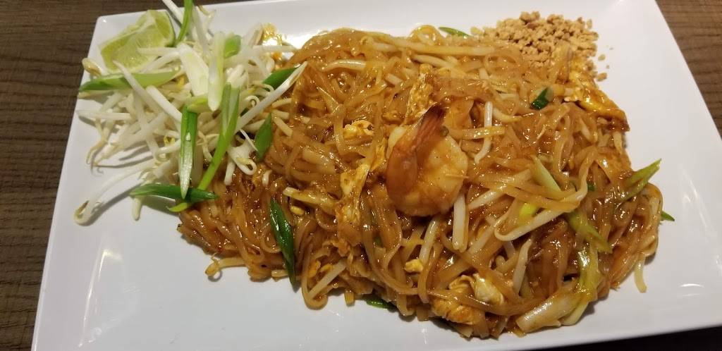 Thailicious | restaurant | 5865 W Ray Rd #6, Chandler, AZ 85226, USA | 4803066792 OR +1 480-306-6792